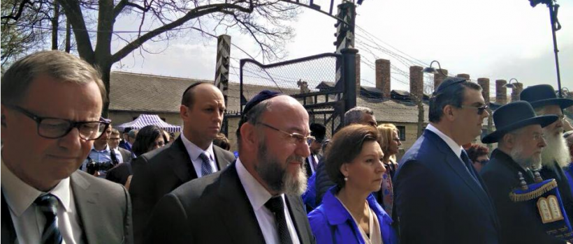 Chief rabbi Mirvis partakes in the March of the Living